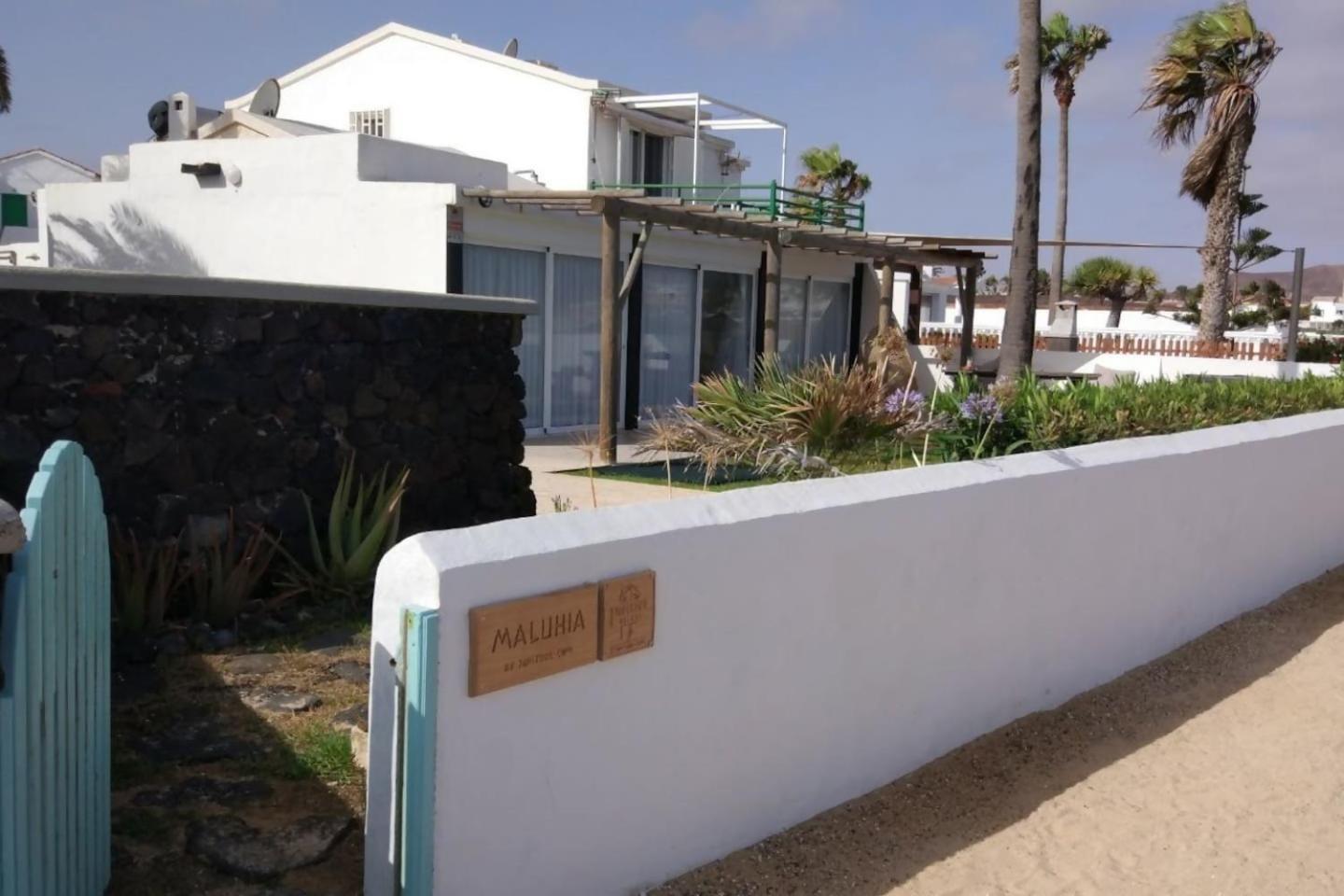 Villa Maluhia Frente Al Mar Y Jacuzzi Corralejo Zewnętrze zdjęcie