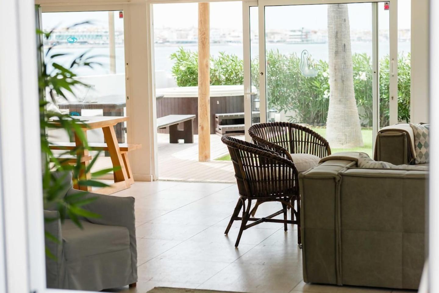 Villa Maluhia Frente Al Mar Y Jacuzzi Corralejo Zewnętrze zdjęcie
